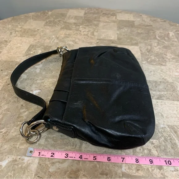Authentic Coach Soho Y2K Black Leather Bag Vintage Big Buckle Flap Shoulder Hobo - Picture 7 of 16